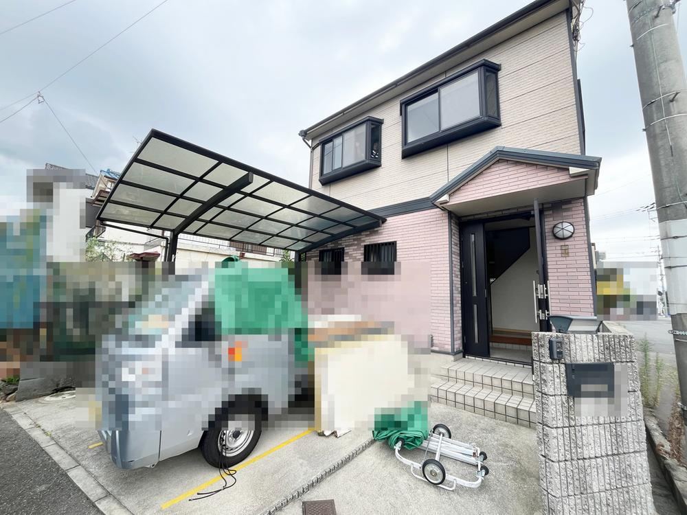 5LDK house in Matsubara, Osaka - Photo 1