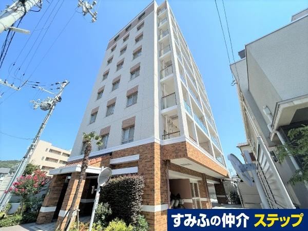 3LDK apartment in Suma Ward, Kobe, Hyogo - Photo 1