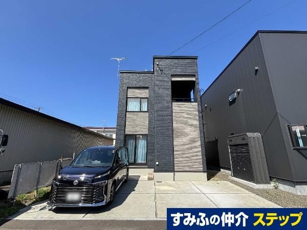 3LDK house in Shiroishi Ward, Sapporo, Hokkaido - Photo 1