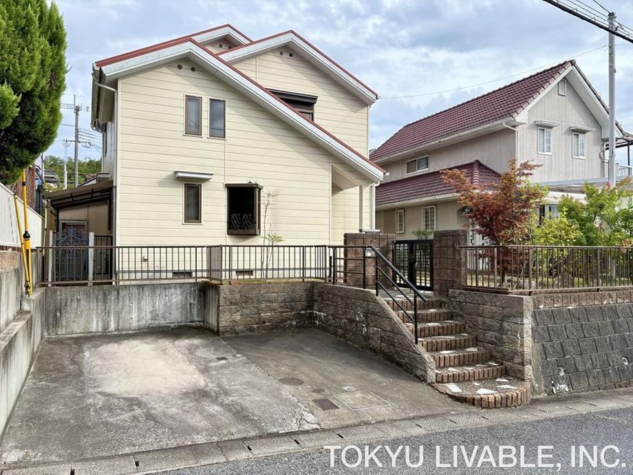 4LDK+S house in Sanda, Hyogo - Photo 1