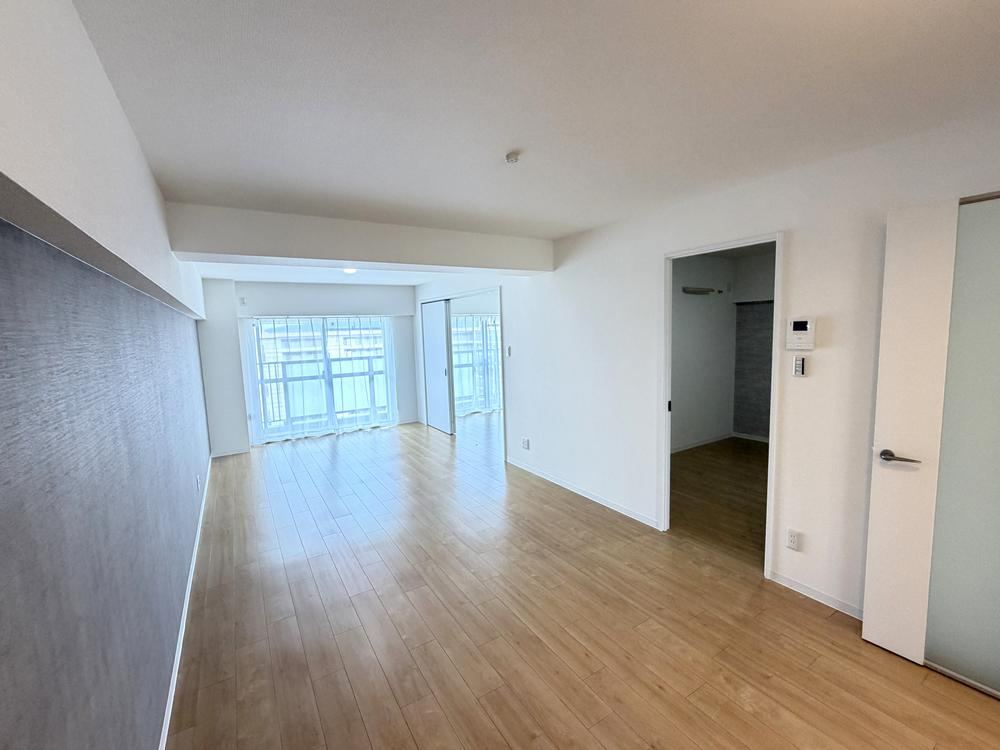 2LDK apartment in Ibaraki, Osaka - Photo 1