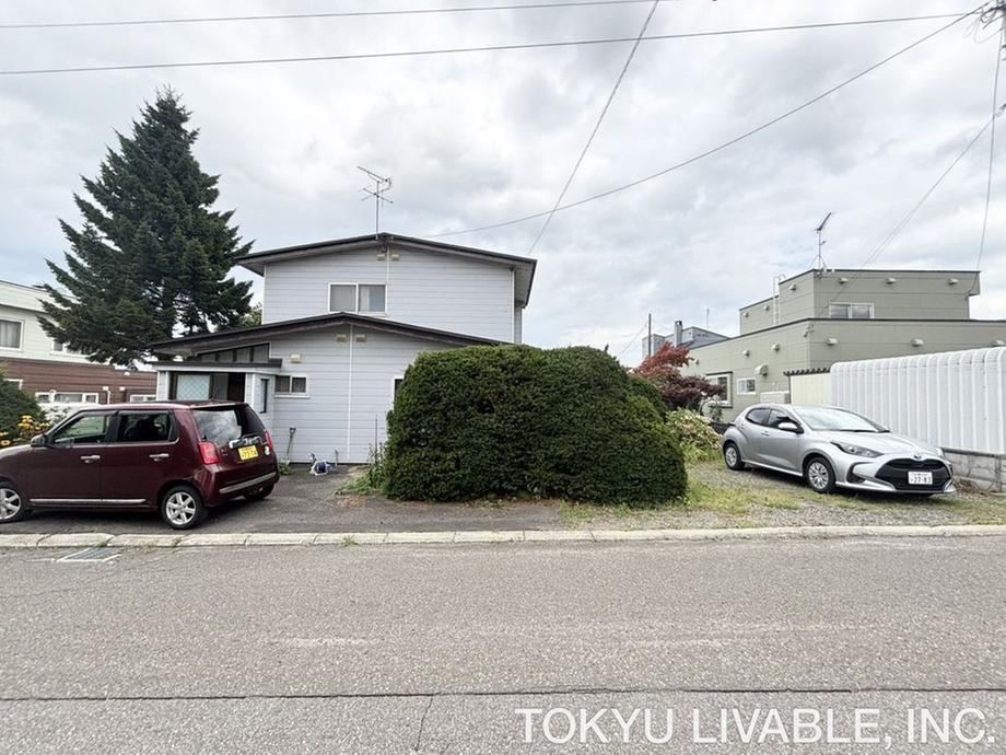 331 m² land in Kitahiroshima, Hokkaido - Photo 1