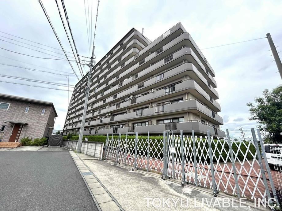3LDK apartment in Owariasahi, Aichi - Photo 1