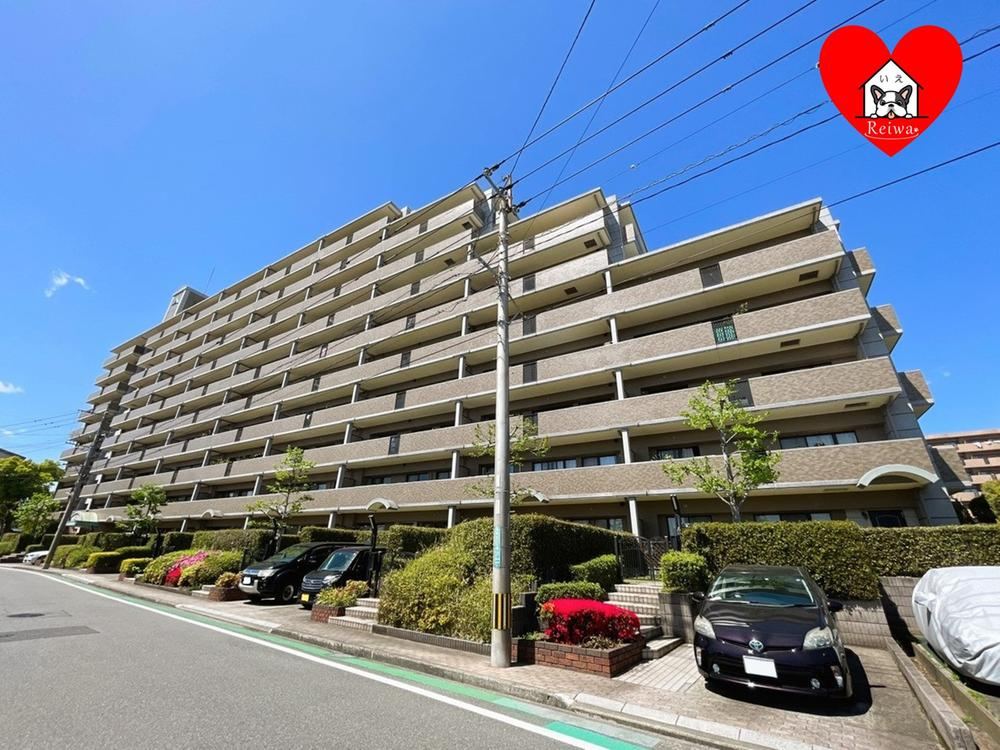 4LDK apartment in Oita, Oita - Photo 1