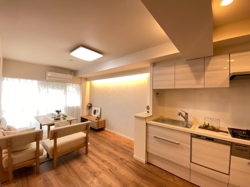 2LDK apartment in Saiwai Ward, Kawasaki, Kanagawa - Photo 1