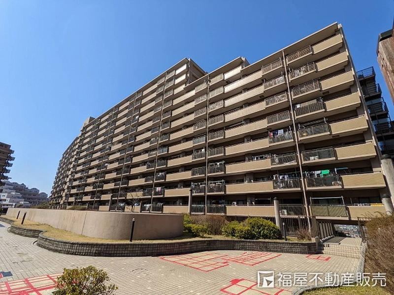 3LDK apartment in Nishi Ward, Kobe, Hyogo - Photo 1