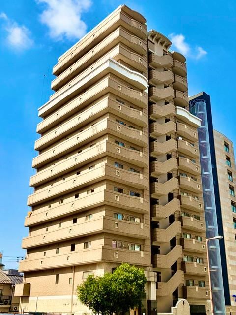 1LDK apartment in Chuo Ward, Osaka - Photo 1