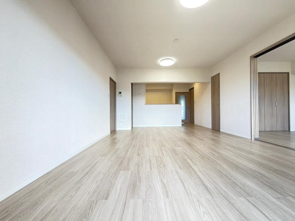 4LDK apartment in Kasuga, Fukuoka - Photo 1