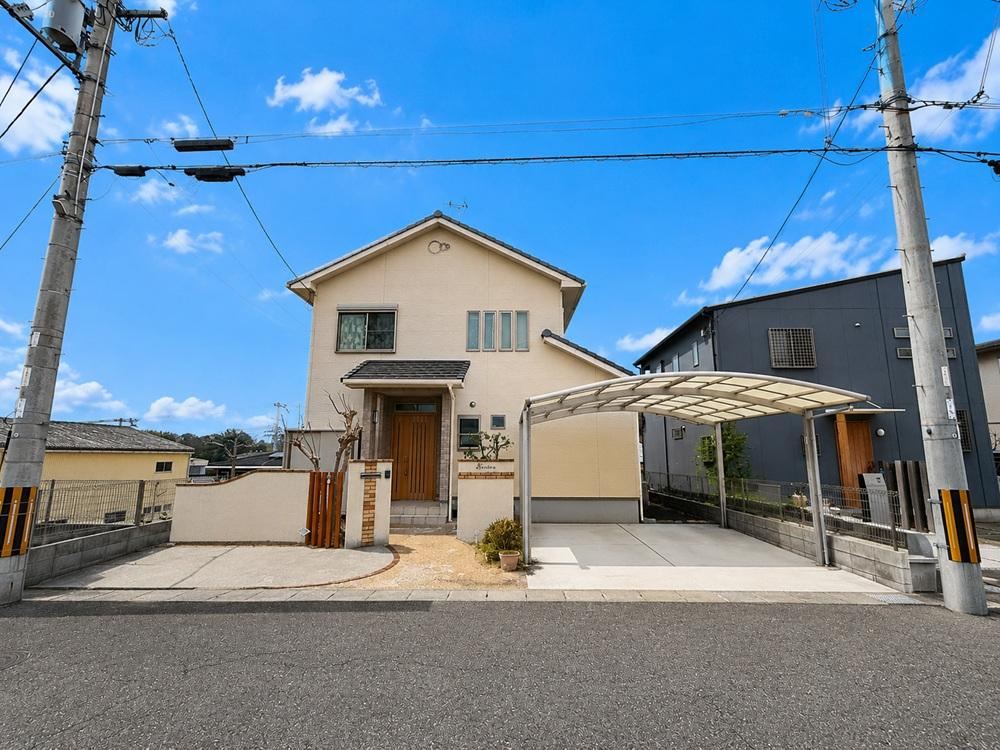 4LDK house in Kaizuka, Osaka - Photo 1