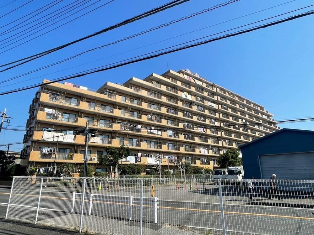 2LDK apartment in Yachiyo, Chiba - Photo 1