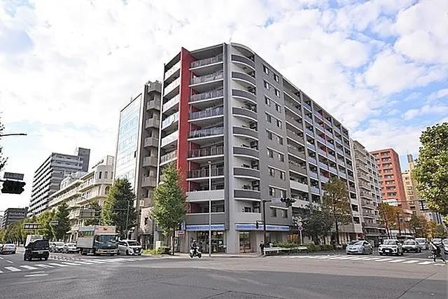1LDK apartment in Naka Ward, Yokohama, Kanagawa - Photo 1