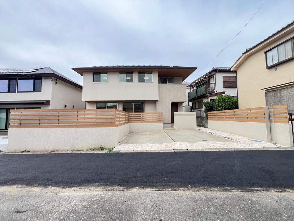 2LDK house in Machida, Tokyo - Photo 1