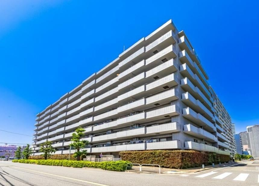 3LDK apartment in Shinagawa Ward, Tokyo - Photo 1