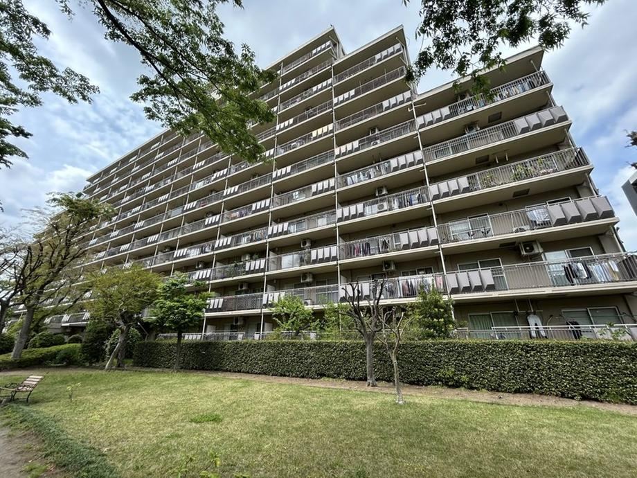 4LDK apartment in Itabashi Ward, Tokyo - Photo 1