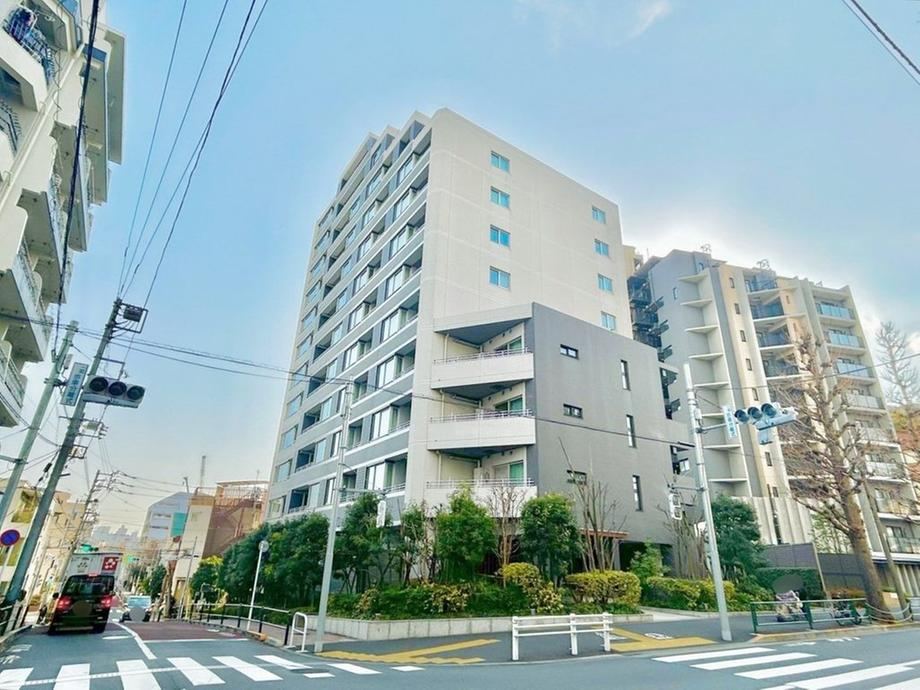 1LDK apartment in Nakano Ward, Tokyo - Photo 1