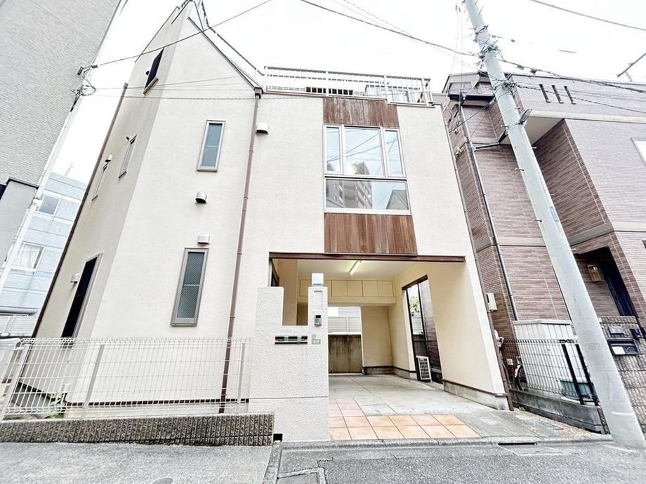3LDK house in Bunkyo Ward, Tokyo - Photo 1