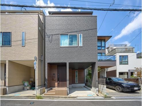 3LDK house in Urawa Ward, Saitama - Photo 1