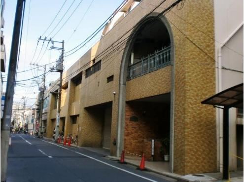 2LDK+S apartment in Koto Ward, Tokyo - Photo 1