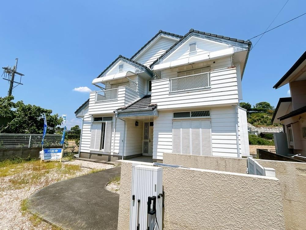 4LDK house in Yame, Fukuoka - Photo 1
