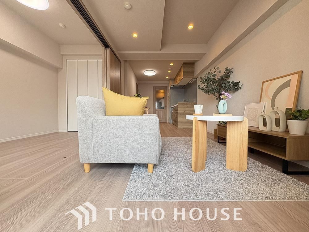 2LDK apartment in Shinjuku Ward, Tokyo - Photo 1
