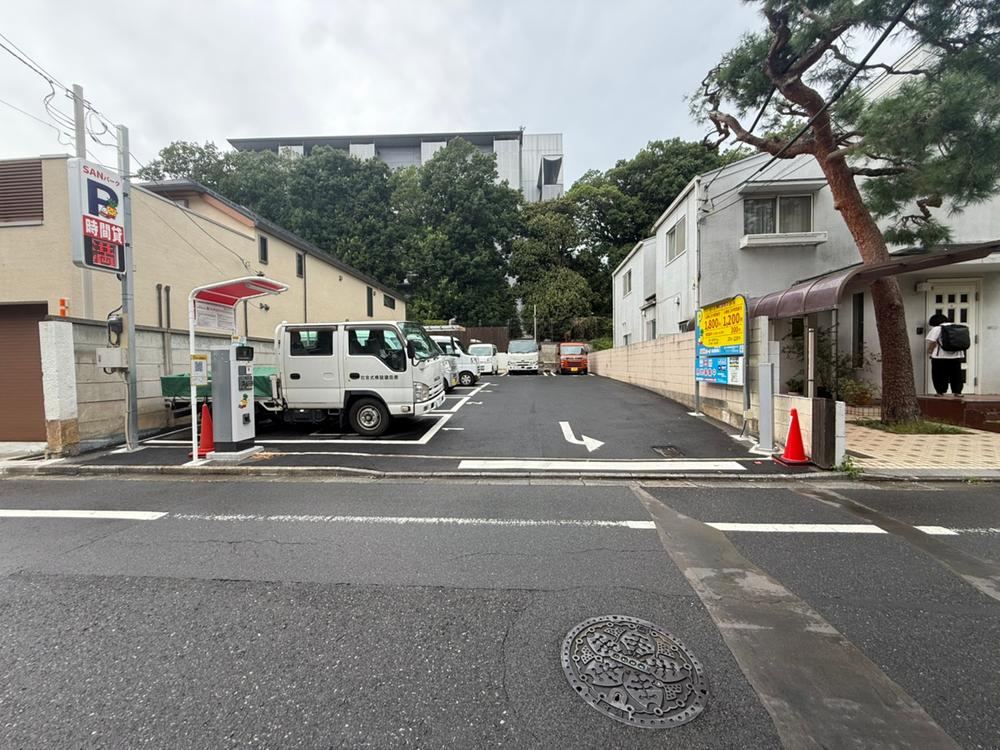 229 m² land in Meguro Ward, Tokyo - Photo 1