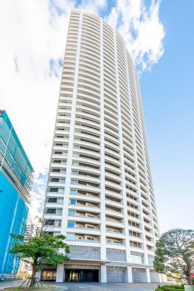 3LDK apartment in Funabashi, Chiba - Photo 1