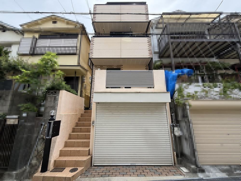 2LDK+S house in Nagata Ward, Kobe, Hyogo - Photo 1