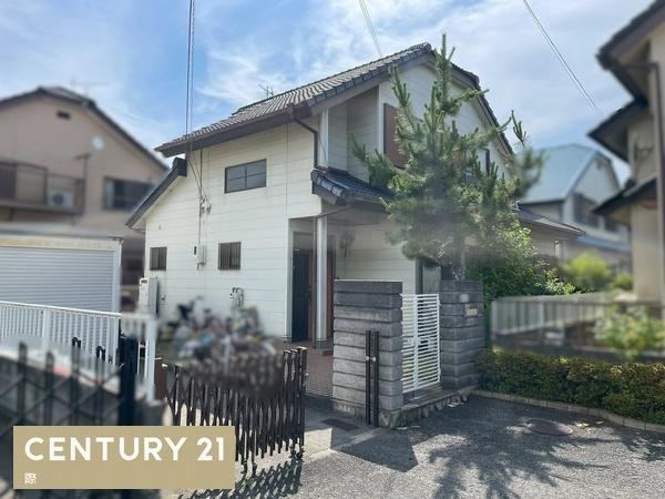 5DK house in Wakayama, Wakayama - Photo 1