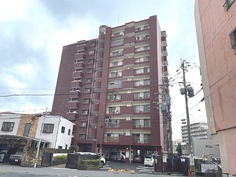 2LDK apartment in Kokurakita Ward, Kitakyushu, Fukuoka - Photo 1