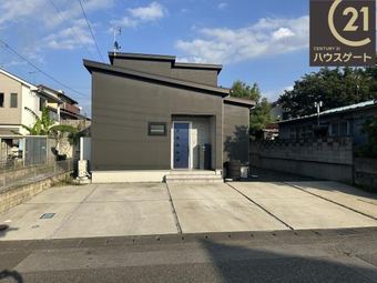 3LDK+S house in Moka