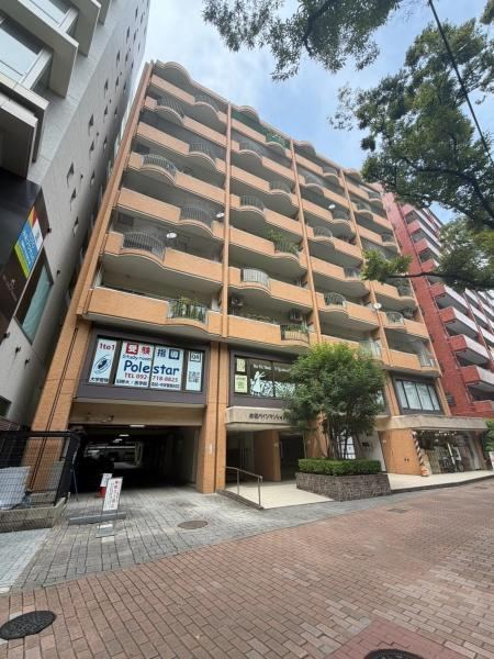 2LDK apartment in Chuo Ward, Fukuoka - Photo 1
