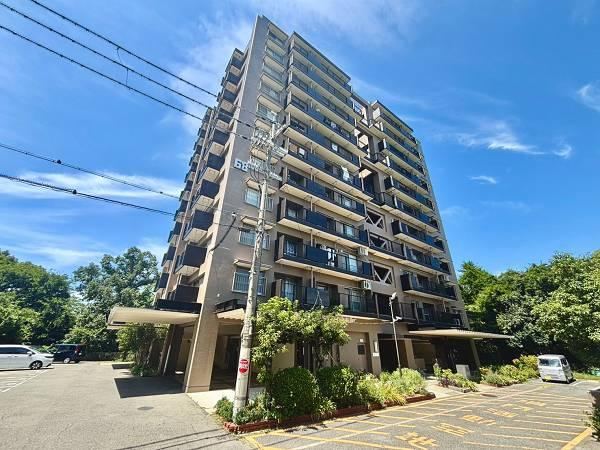 4LDK apartment in Sennan, Osaka - Photo 1