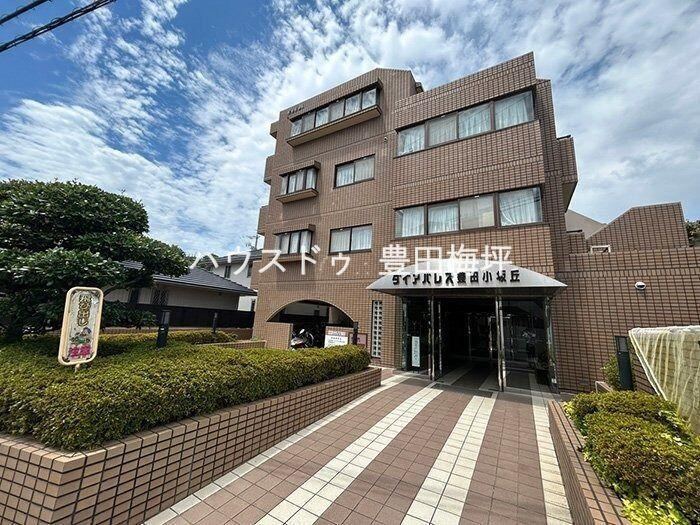 3LDK apartment in Toyota, Aichi - Photo 1