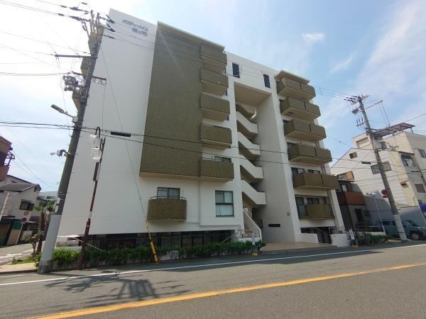 3LDK apartment in Abeno Ward, Osaka - Photo 1
