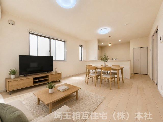 4LDK house in Soka, Saitama - Photo 1
