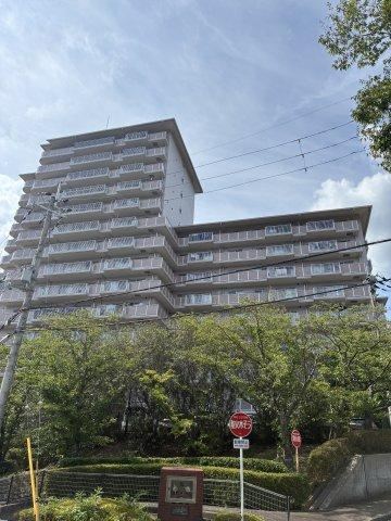 3LDK apartment in Inagawa, Kawabe District, Hyogo - Photo 1