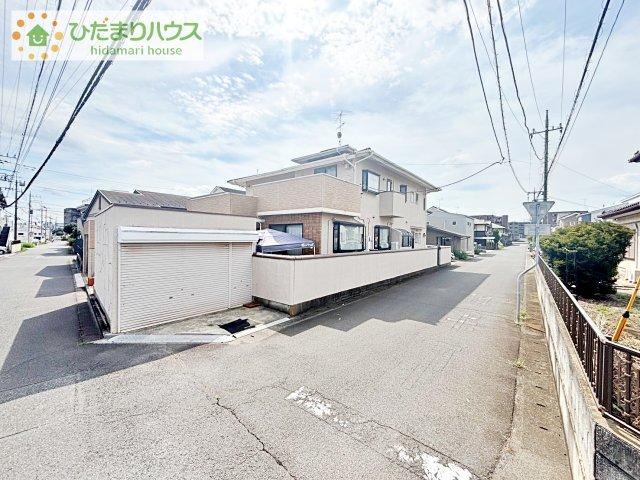 7LDK+2S house in Ushiku, Ibaraki - Photo 1