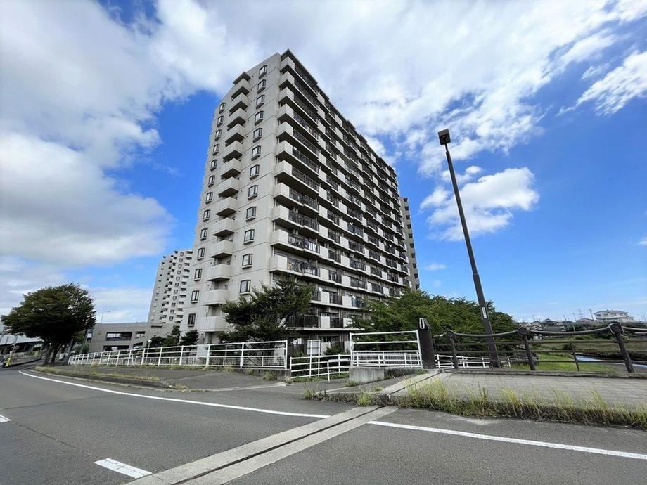 3LDK apartment in Tagajo, Miyagi - Photo 1