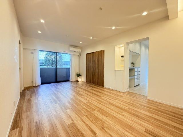 4LDK apartment in Suginami Ward, Tokyo - Photo 1