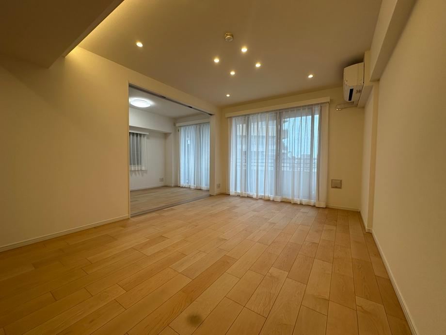 3LDK apartment in Kanagawa Ward, Yokohama, Kanagawa - Photo 1