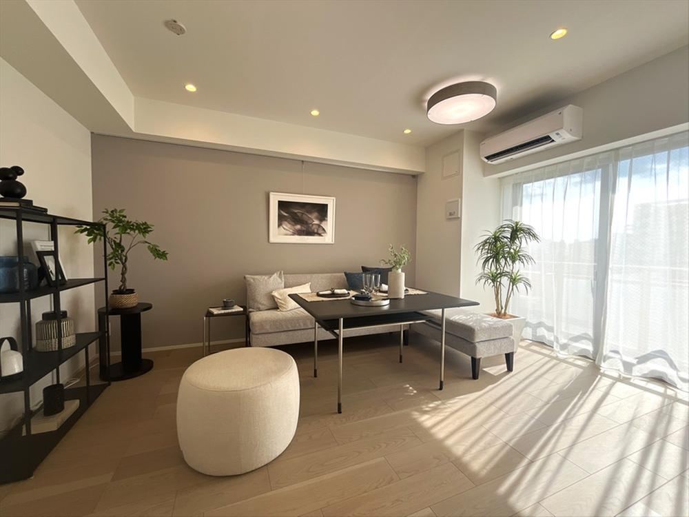 2LDK apartment in Shinagawa Ward, Tokyo - Photo 1