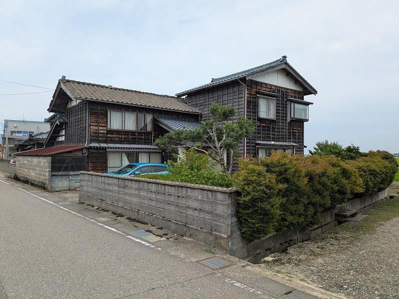 8DK house in Nishikan Ward, Niigata - Photo 1