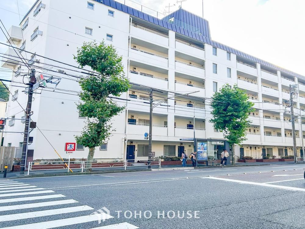 2LDK apartment in Naka Ward, Yokohama, Kanagawa - Photo 1