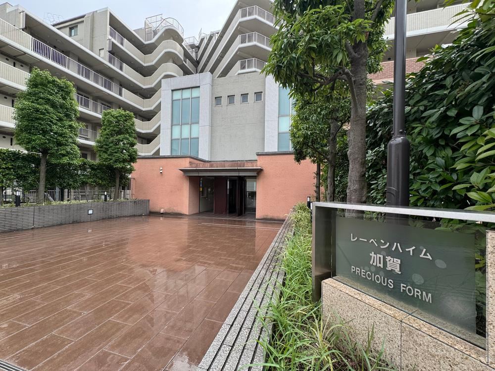 3LDK apartment in Itabashi Ward, Tokyo - Photo 1