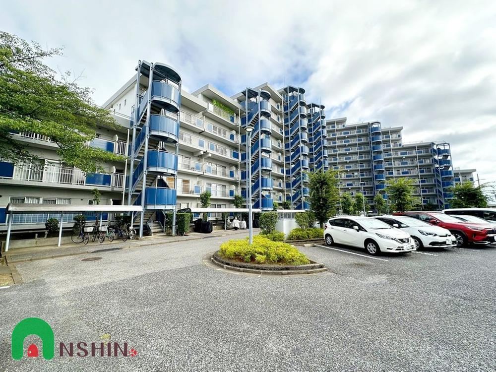 3LDK apartment in Inage Ward, Chiba - Photo 1