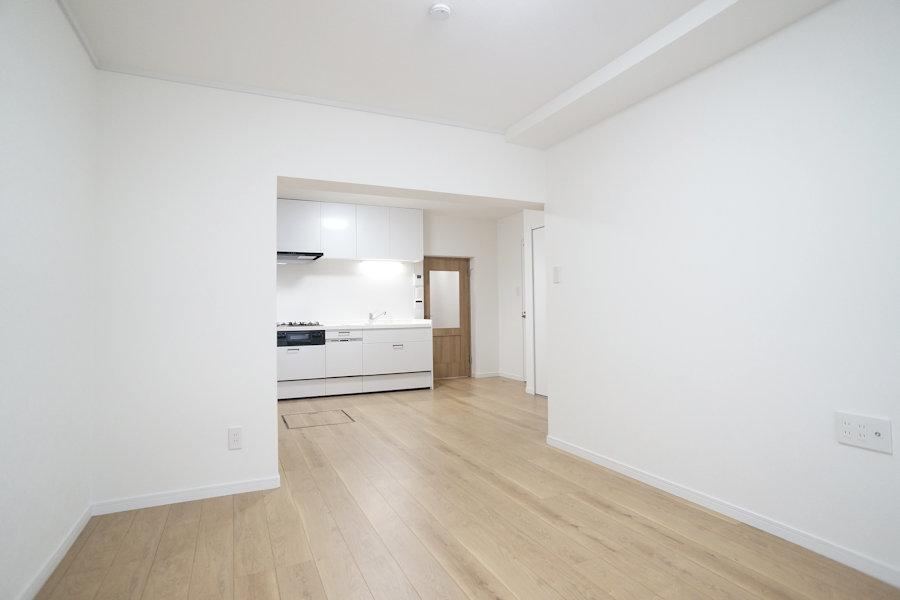 2LDK apartment in Hakata Ward, Fukuoka - Photo 1