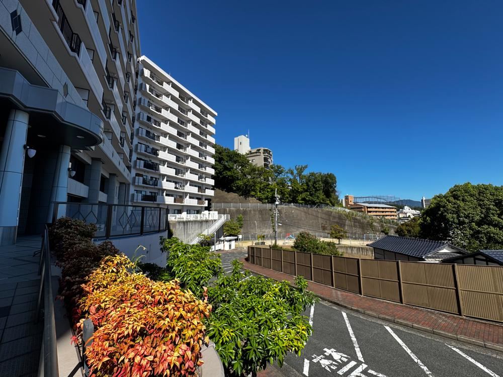 2LDK apartment in Higashi Ward, Hiroshima - Photo 1