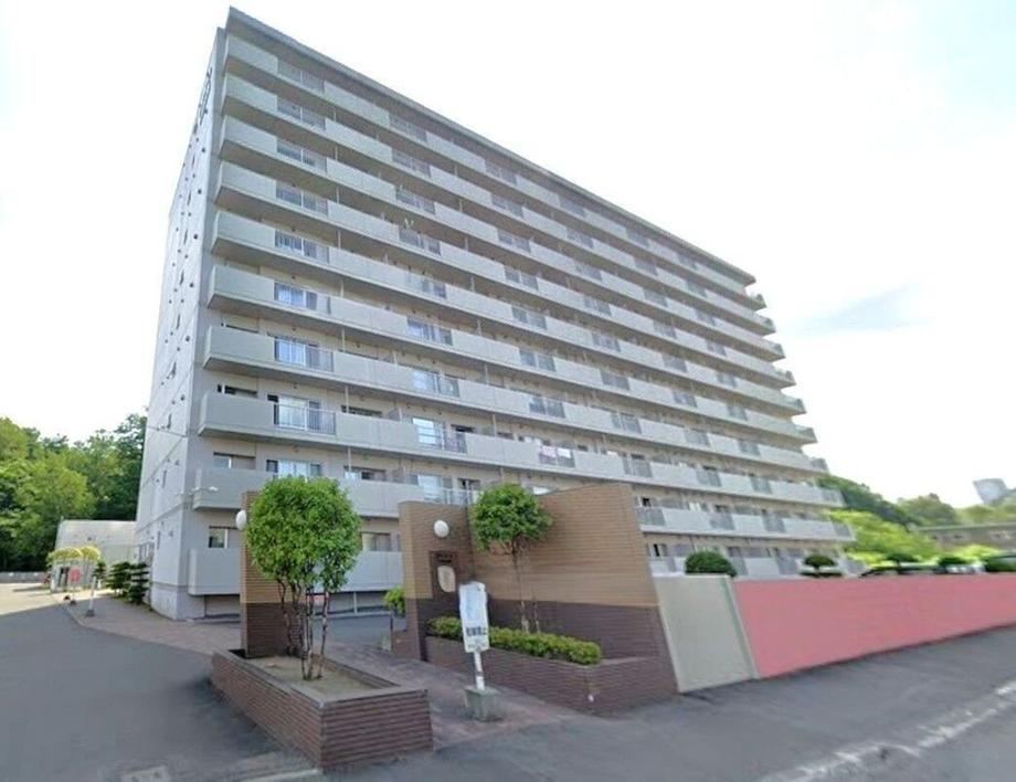3LDK apartment in Minami Ward, Sapporo, Hokkaido - Photo 1