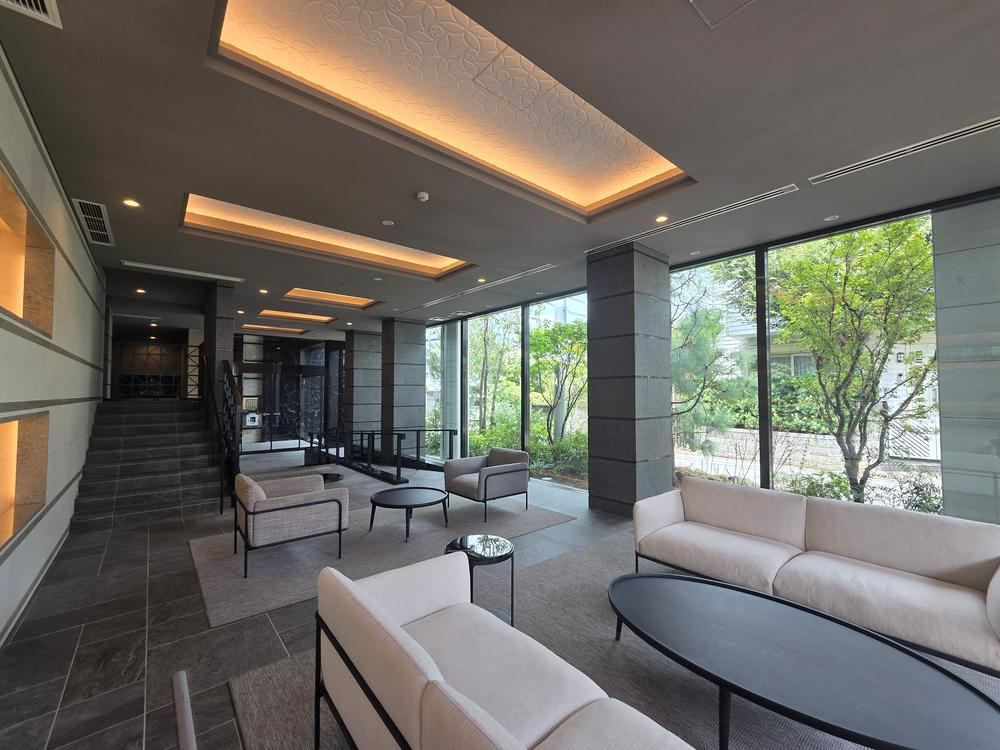 3LDK apartment in Chigasaki, Kanagawa - Photo 1