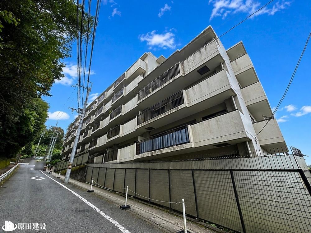 2LDK+S apartment in Ikoma, Nara - Photo 1